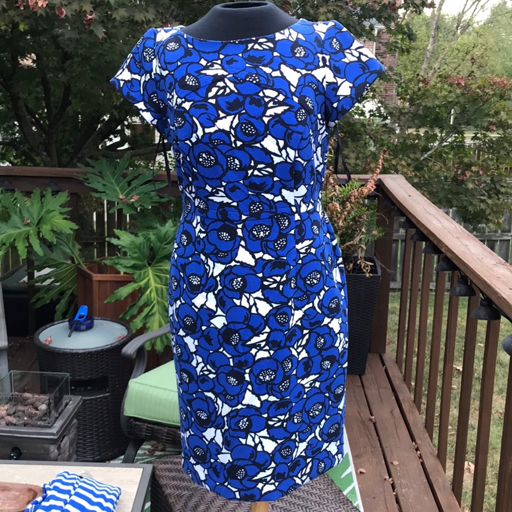 NWT Talbots blue white black dress size 6p